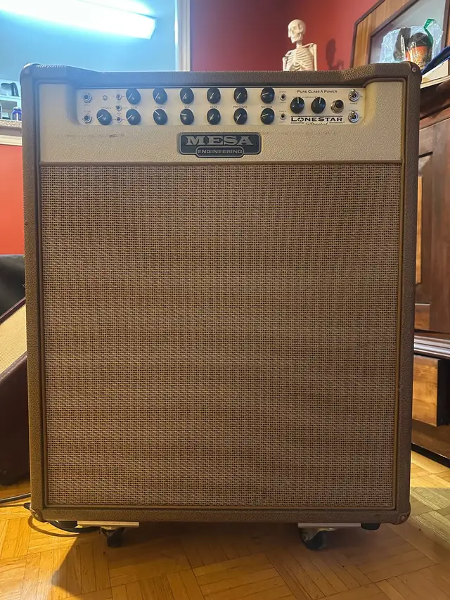 Mesa Lonestar Special 4x10 in Amps & Pedals in City of Toronto - Image 2