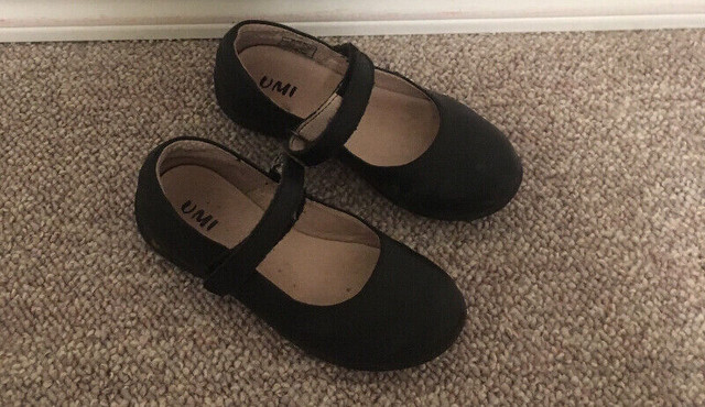 Toddlers UMI Leather Shoes Black sz 10.5 in Other in Medicine Hat