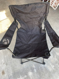 Deluxe arm chair with carrying bag 