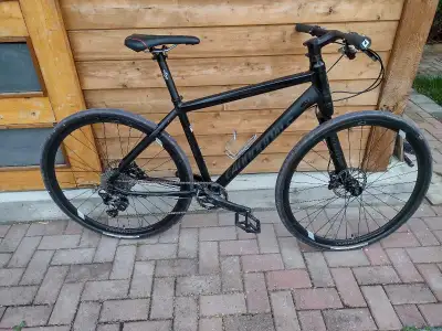 Cannondale Badboy 1x10 Shimano XT Spare Stan's Crest wheelset Dr Swiss lefty 1.0 hub American classi...