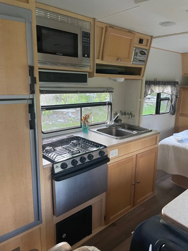 23' Trailer by TrailLite Trail Cruiser Travel Trailers & Campers