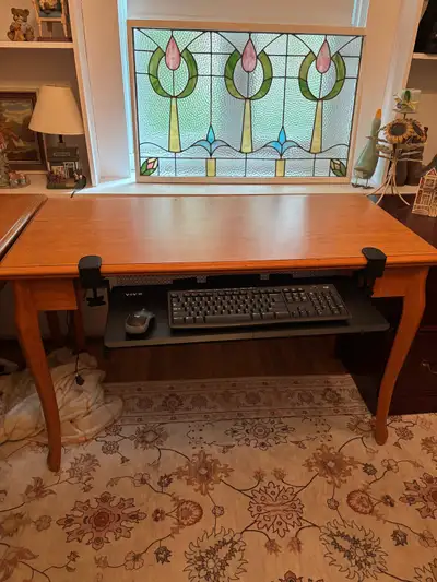 Bureaux de travail + clavier et tirette, View more