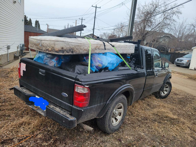 Truck for hire : small moves deliveries and junk removal in Other in Edmonton - Image 4