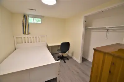 One private room for a male Student / Young professional - New renovated unit. Very clean - Perfect...