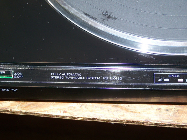 Sony fully automatic turntable in General Electronics in Owen Sound - Image 2