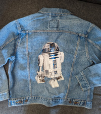 Women's LEVI'S limited edition STAR WARS R2D2 denim jacket