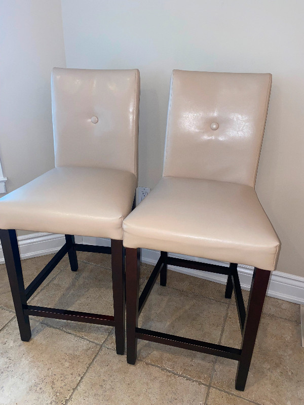 Pier 1 Cream Bar Stools in Chairs & Recliners in Ottawa