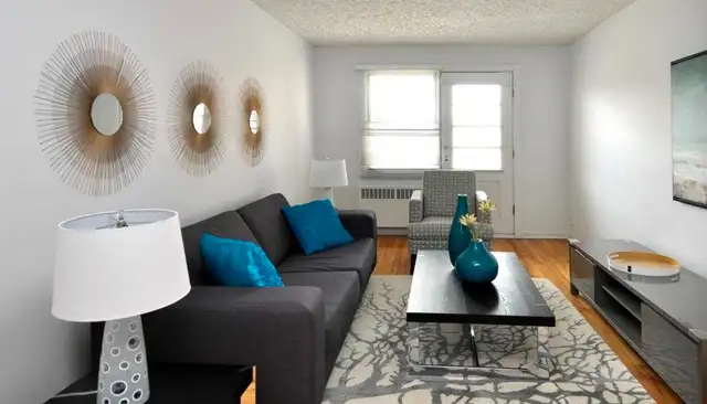 1 private bedroom in 2 bedroom apartment63849000017537121