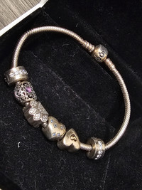 Pandora 5 charm bracelet 