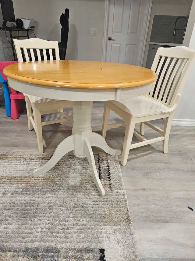 Round Dining Table With Two Chairs628632721873941220