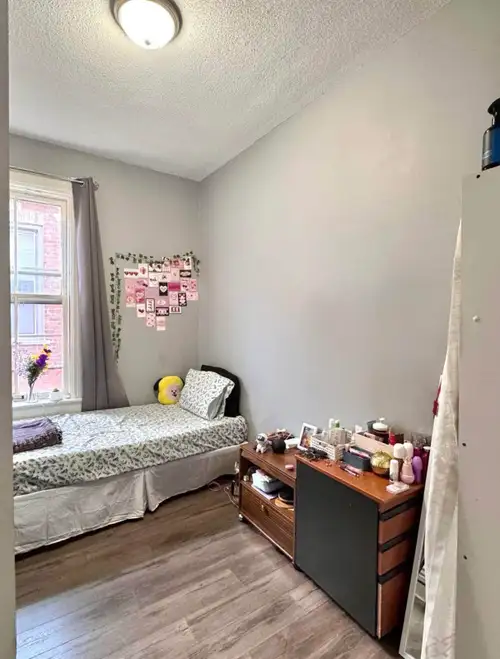 *please read the full description first. IF THE AD IS UP, IT IS AVAILABLE !!!!** A bright private be...