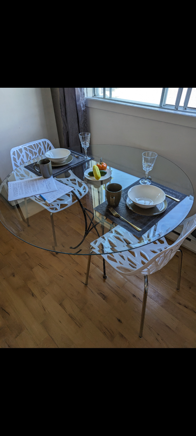 Bonjour, Maison complète meublée (ou non-meublée) avec : Pas d'animaux Laveuse et sécheuse WIFI haut...