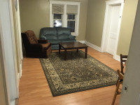 ★FURNISHED STUDENT ROOMS★$625★NEAR BUS★VID TOUR★FEMALE RESIDENCE