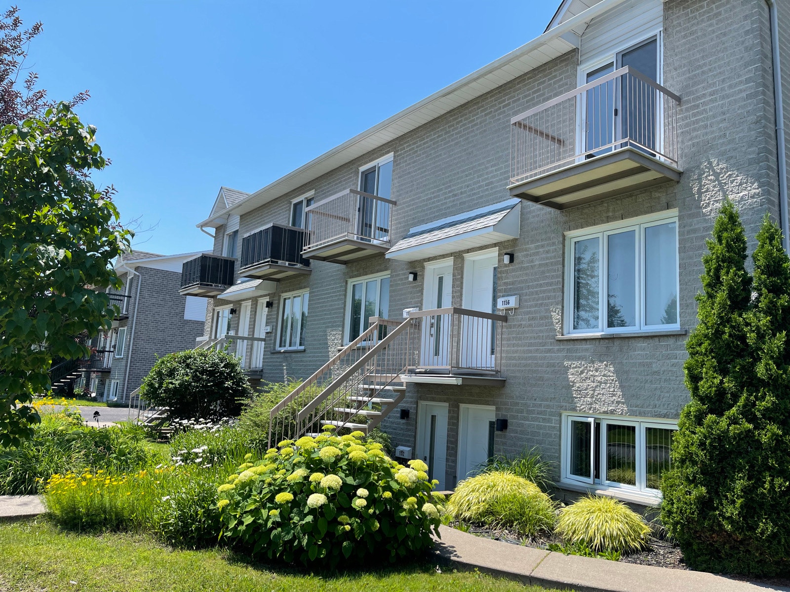 Grand 5 1/2 rénové à Chambly — photo 1