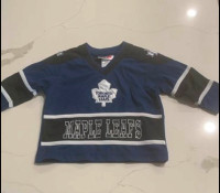 Infant  TORONTO MAPLE LEAFS Jersey Size 12 months.