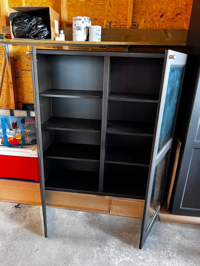 IKEA Besta bookshelf with glass door and glass top Bookcases
