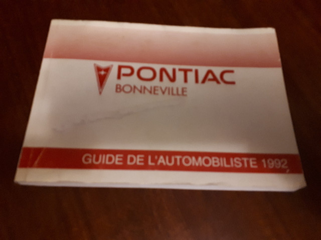 Pontiac Bonneville Guide de l'automobiliste dans Autres pièces et accessoires  à Granby