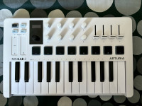 Arturia Mini Lab 3 Controller - White