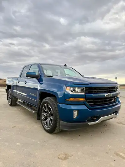 Looking to sell our 2018 Chevrolet Silverado 1500 LT Double Cab with a 5.4 L V8. Currently around 22...