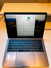 2019 MacBook pro - 512 GB - New Battery