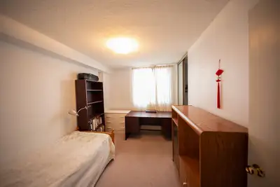 a room in a 3- bedroom condo at Dundas St & Confederation Pkw in Mississasuga, for renting at least...