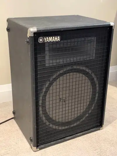 Yamaha KS100 4 Channel 100 Watts RMS Powered 1x15 Speaker, View more