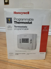 Honeywell Programmable Thermostat (New)