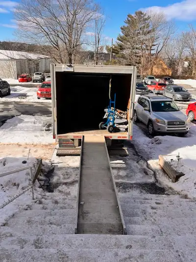 MOVERS NO TRUCK. LOCAL & LONG  DIFFERENCE, View more