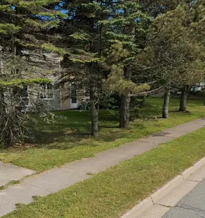 Room for rent East