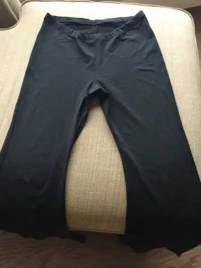 Ladies clothing, sizes 8-10, View more