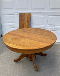 Oak table antique red oak quarter saw w leaf 62”