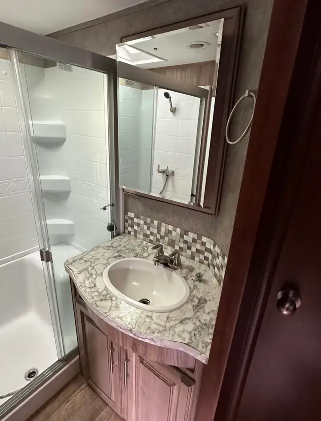 2018 Jayco Eagle fifth wheel in RVs & Motorhomes in Grande Prairie - Image 10