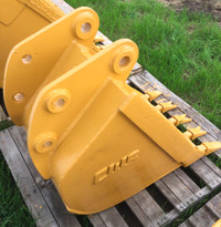 24” BUCKET FOR BACKHOE / TRACKHOE I have 3 buckets for sale