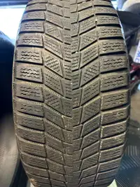 205/55R16x1 tire only. 
