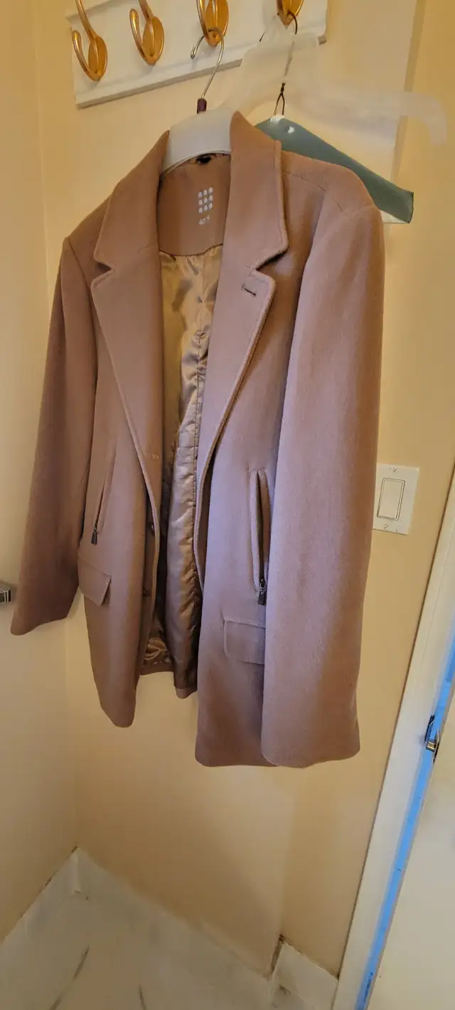 MEN'S WINTER CLOTHING- SWEAT, CAP,  AND LINED PANTS FOR SALE FRO in Men's in Mississauga / Peel Region - Image 6