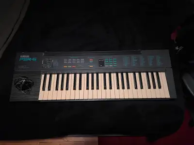 yamaha PSR-6 keyboard piano, View more