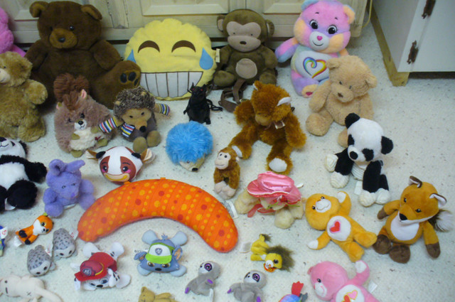 STUFFYS FOR SALE, OFFERS in Toys & Games in Regina - Image 3