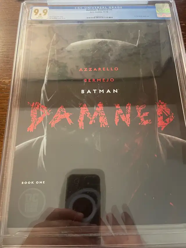 Batman damned cgc 9.9 in Comics & Graphic Novels in Markham / York Region - Image 2