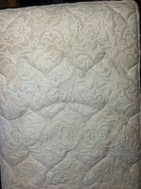 Thick Vintage Single Mattress! Delivery available!