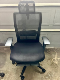 Autonomous ErgoChair Core ergonomic office chair