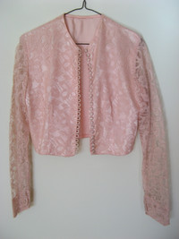 Vintage lacy, long-sleeved pink top