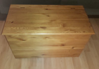 Solid pine hope/toy/blanket/shoe chest