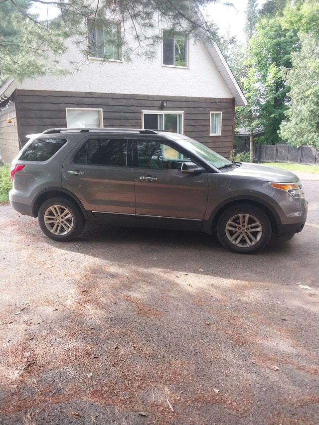 Ford Explorer 2013 - 177 000km — photo 3