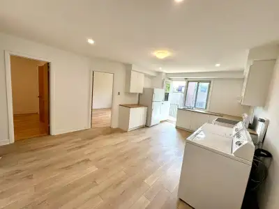 5 1/2 with 4 close door rooms near Metro Castelnau & Jarry