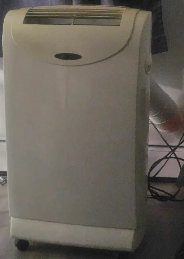 Maytag Portable Air Conditioner in Heating, Cooling & Air in Edmonton - Image 3