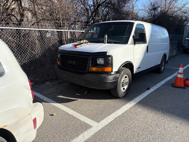 GMC Savana 2010