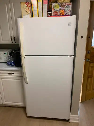8 appliances for sale - 4 fridges and 4 rangers, View more