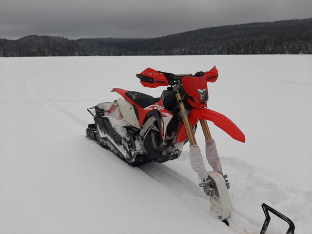 Snowbike + Moto Enduro : Honda 450RX + CAMSO DTS129 dans Motoneiges  à Laval/Rive Nord - Image 2