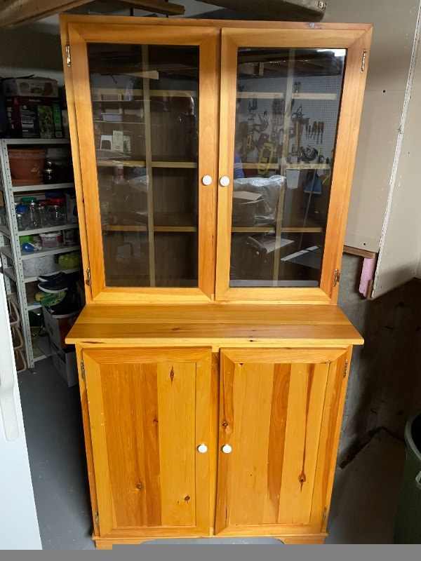 Buffet meuble vaisselier ou meuble bibliothèque Buffets et