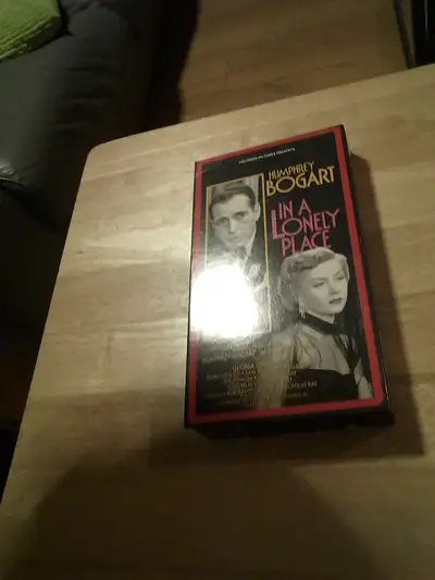 Rare In a lonely place VHS, View more